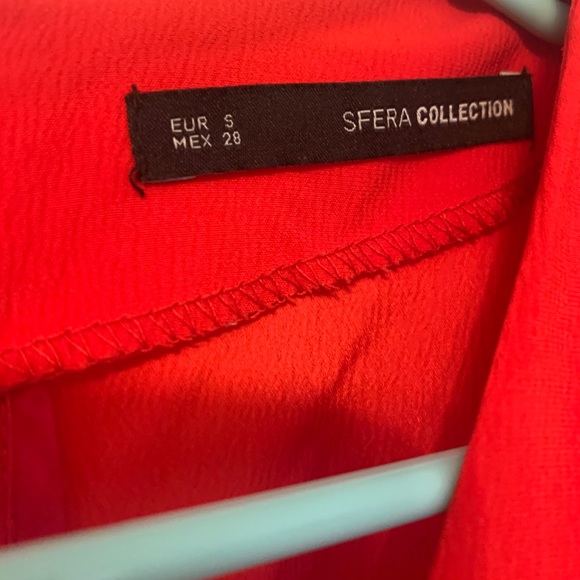 RED ROMPER - Picture 4 of 8